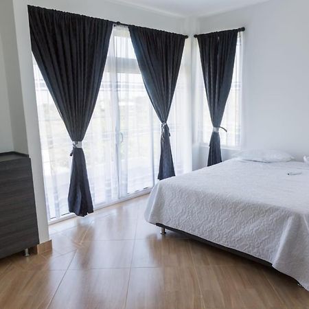 Aparthotel Casa Blanca Malibu Santa Verónica Zewnętrze zdjęcie